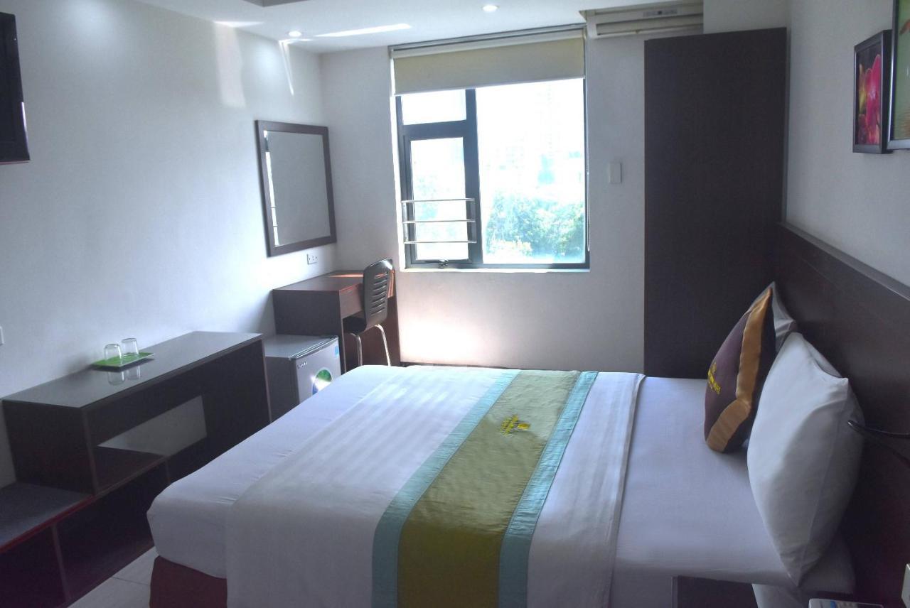 Sao Hotel Nguyen Ngoc Vu Hanoi Bagian luar foto